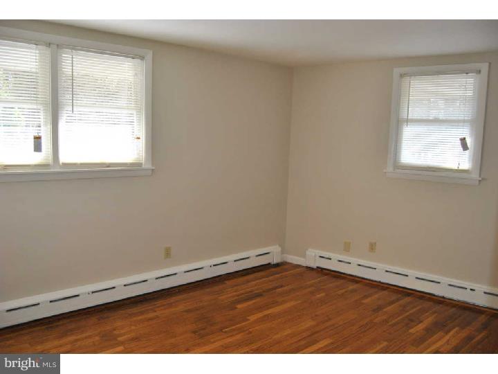 40 Hollow Road Telford, PA 18969 - Photo 13 of 25 Bedroom 3