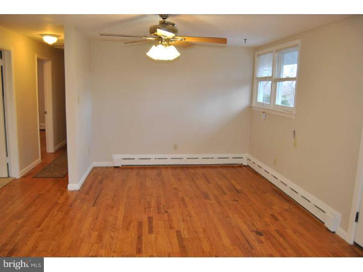40 Hollow Road Telford, PA 18969 - Photo 6 of 25 Dining Room
