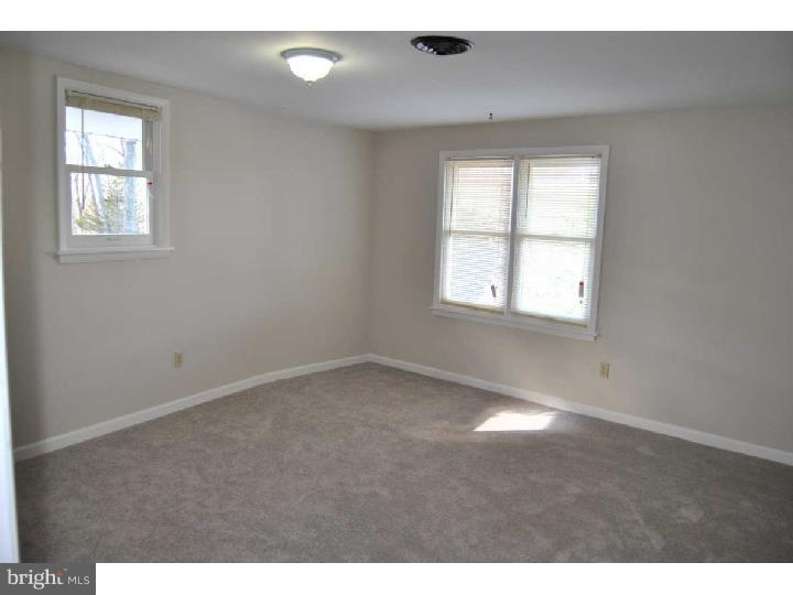 40 Hollow Road Telford, PA 18969 - Photo 8 of 25 Bedroom - Main