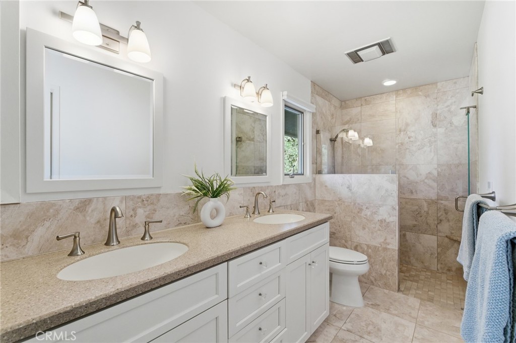 535 Stilson Canyon Road Chico, CA 95928 - Photo 24 of 73 Primary Bathroom