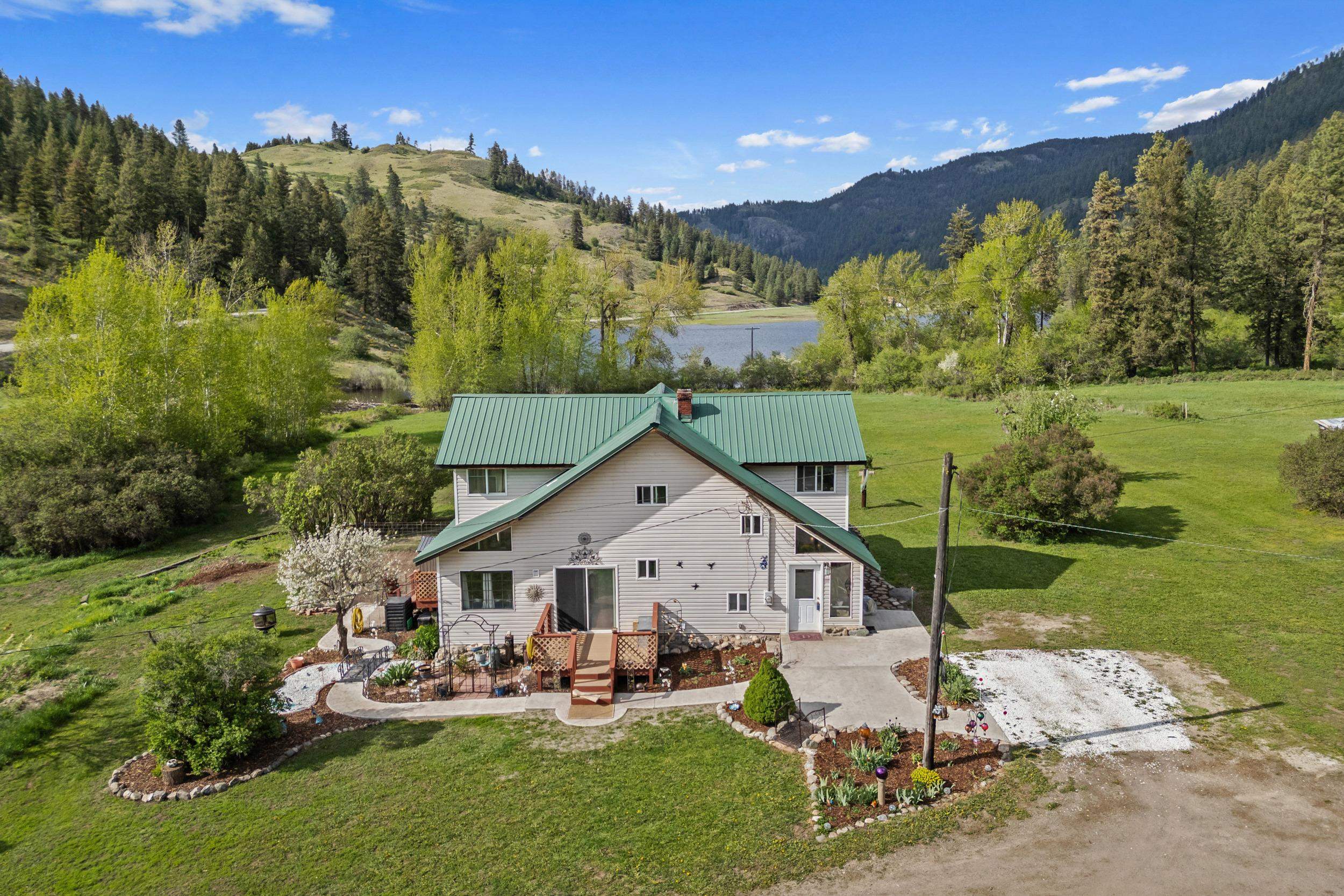 3063 Hungry Hill Road Kettle Falls, WA 99141 - Photo 2 of 50 Gallery Image 2