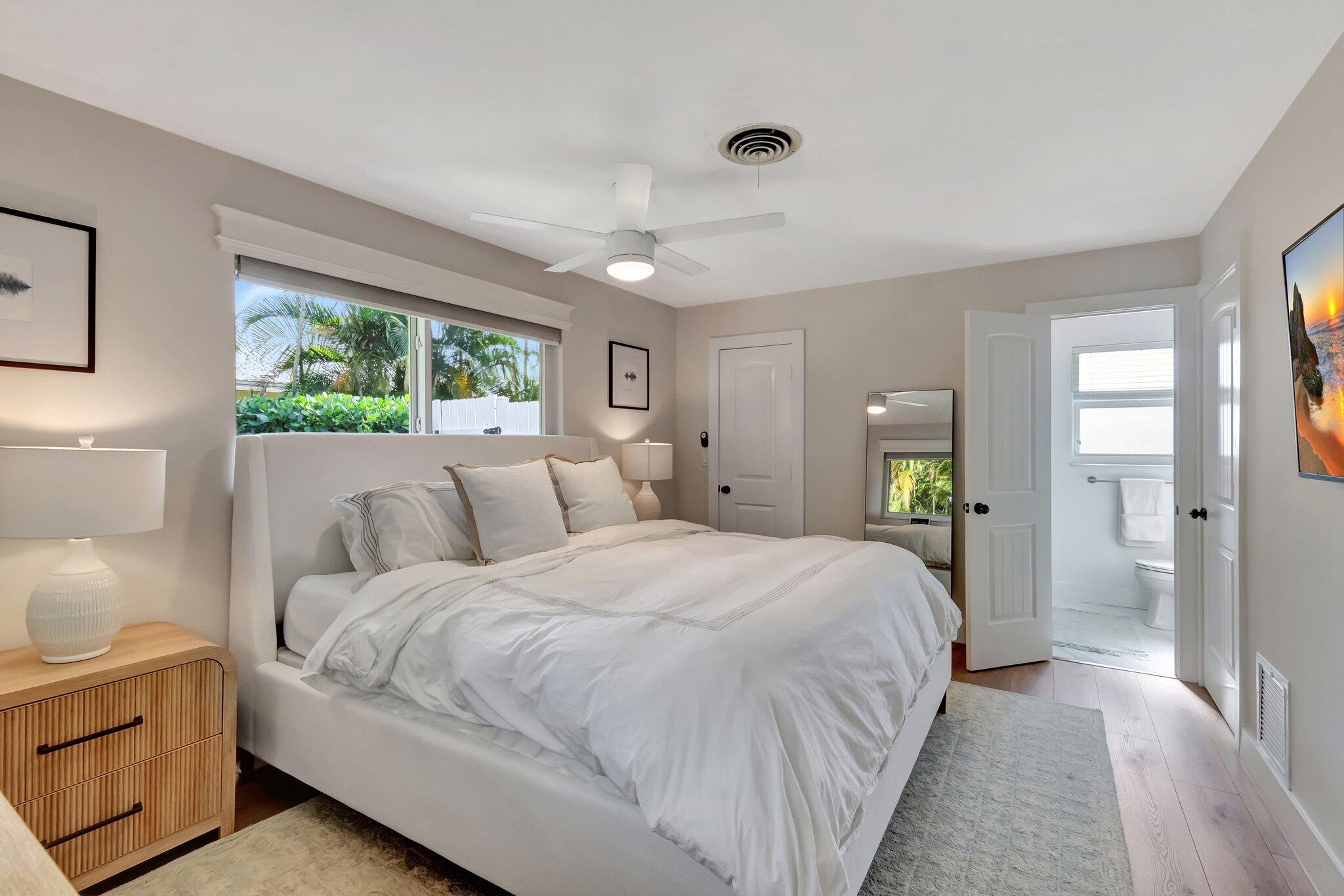 851 Southwest 7th Street Boca Raton, FL 33486 - Photo 13 of 36 Primary bedroom