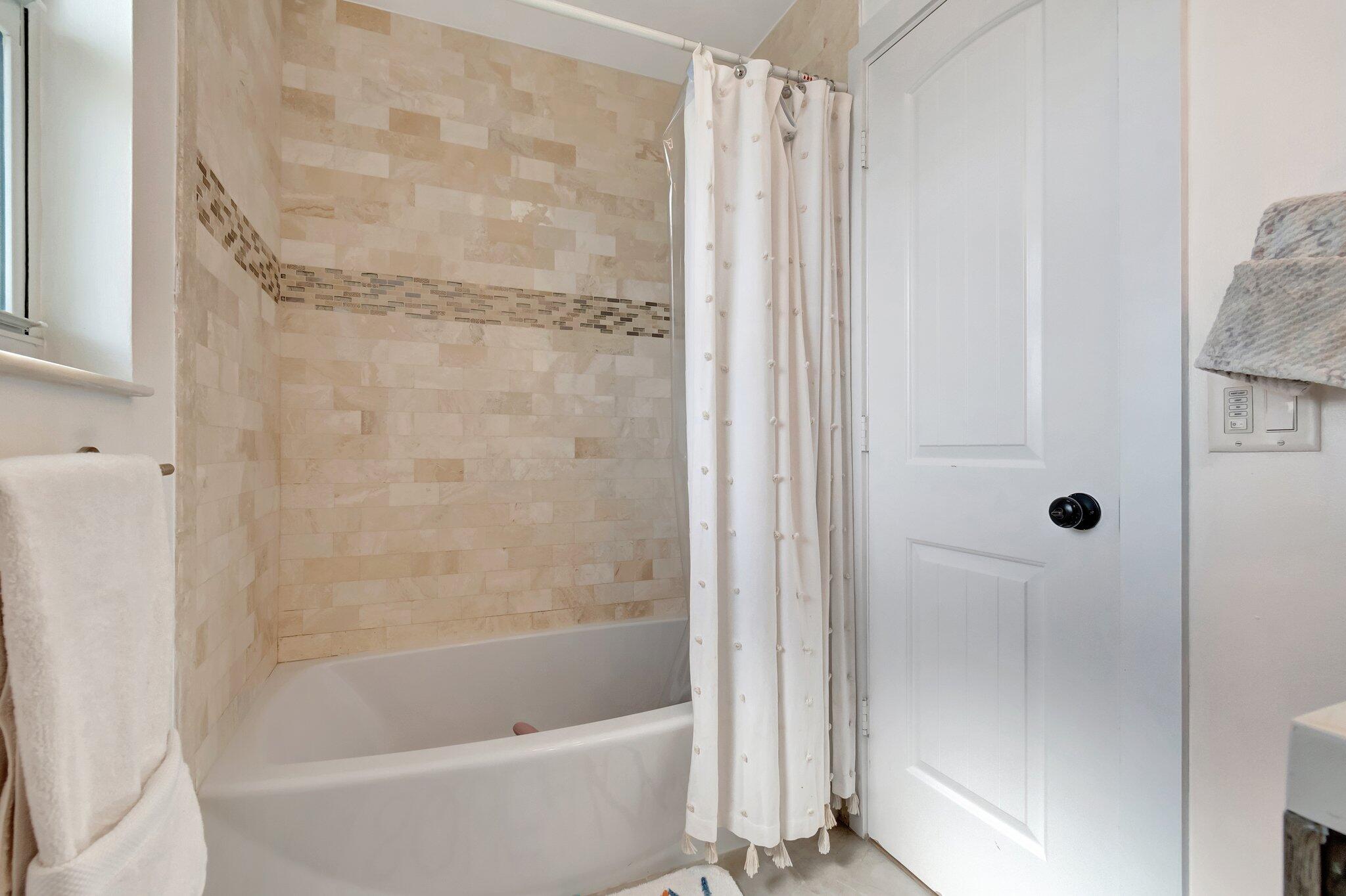 851 Southwest 7th Street Boca Raton, FL 33486 - Photo 26 of 36 Bathroom