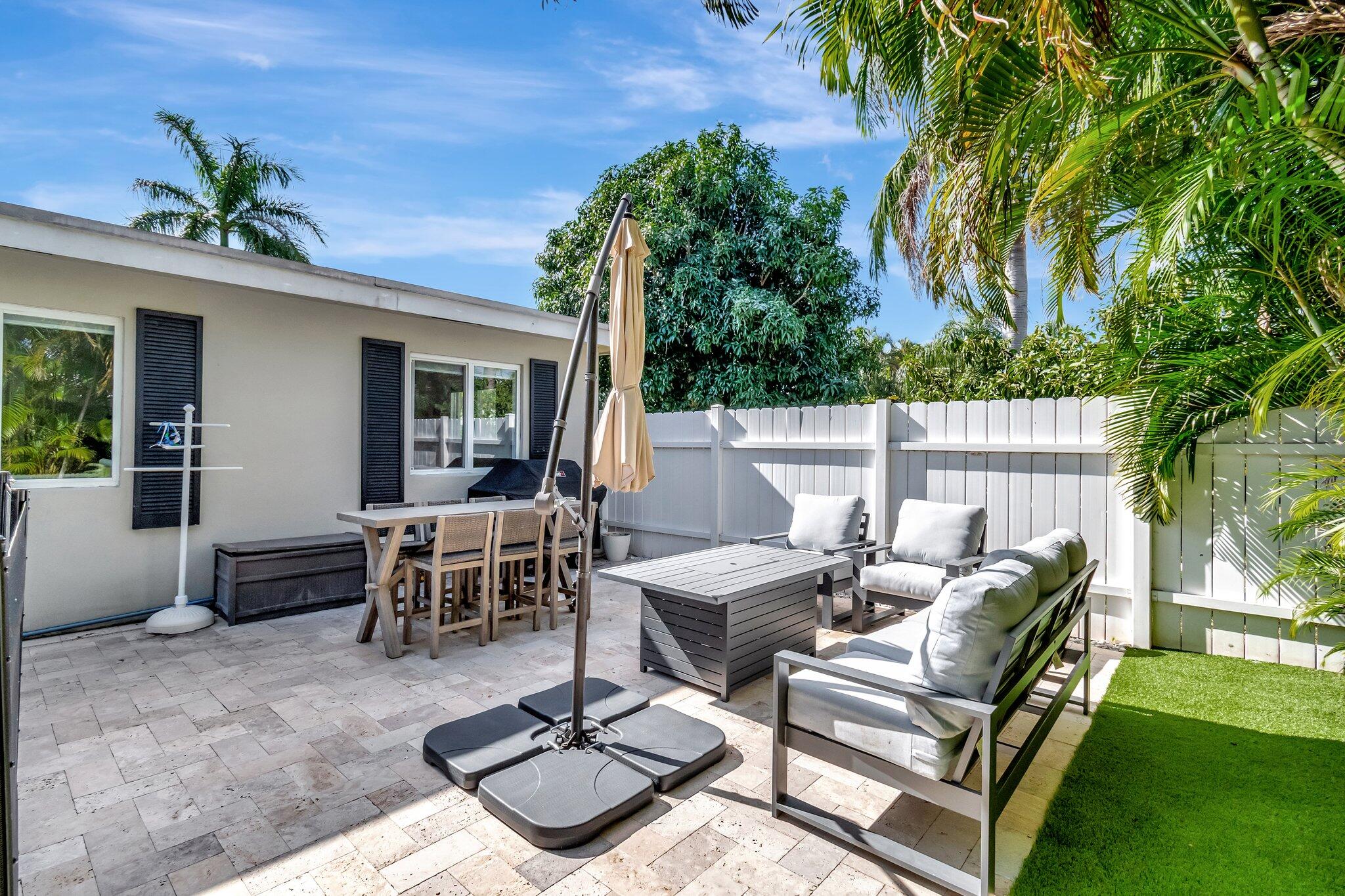 851 Southwest 7th Street Boca Raton, FL 33486 - Photo 28 of 36 Patio