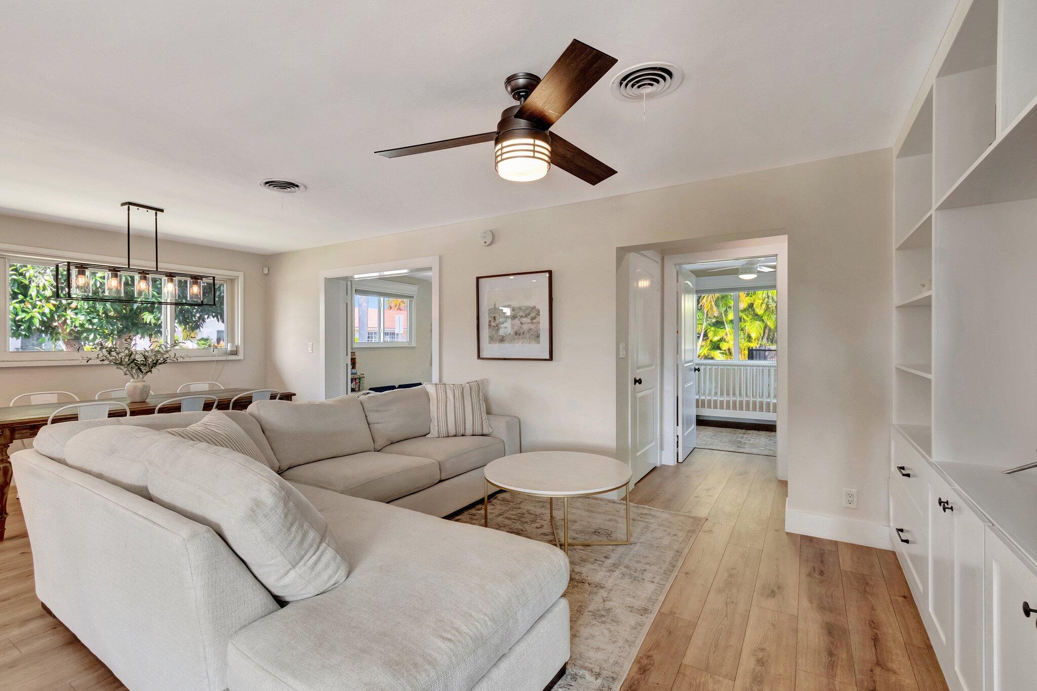 851 Southwest 7th Street Boca Raton, FL 33486 - Photo 5 of 36 Living room & Dining room