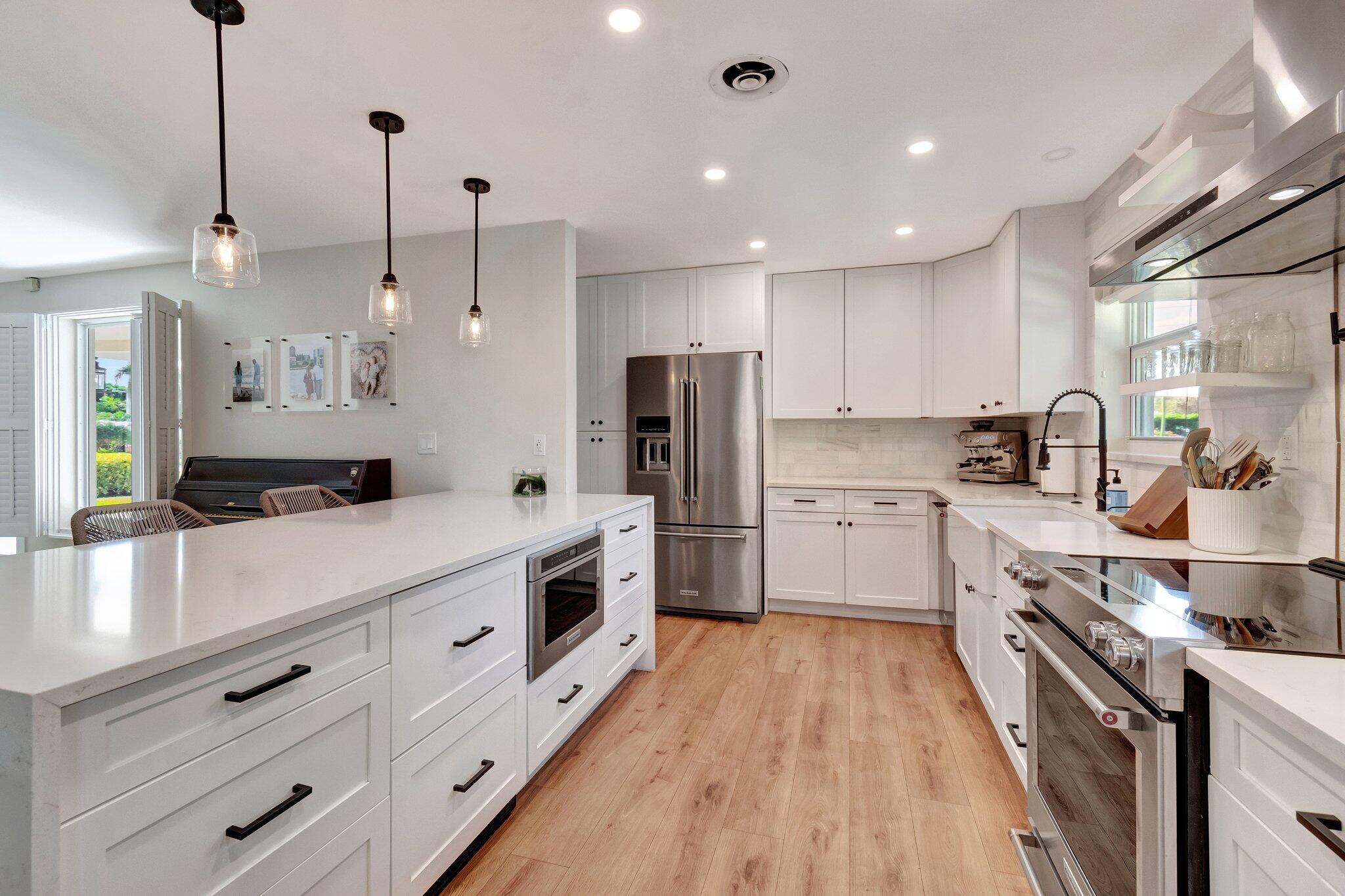 851 Southwest 7th Street Boca Raton, FL 33486 - Photo 8 of 36 Kitchen