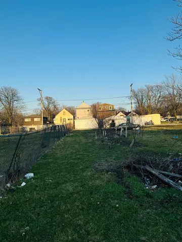 $35,000 | 5215 South Halsted Street, Chicago, IL 60609