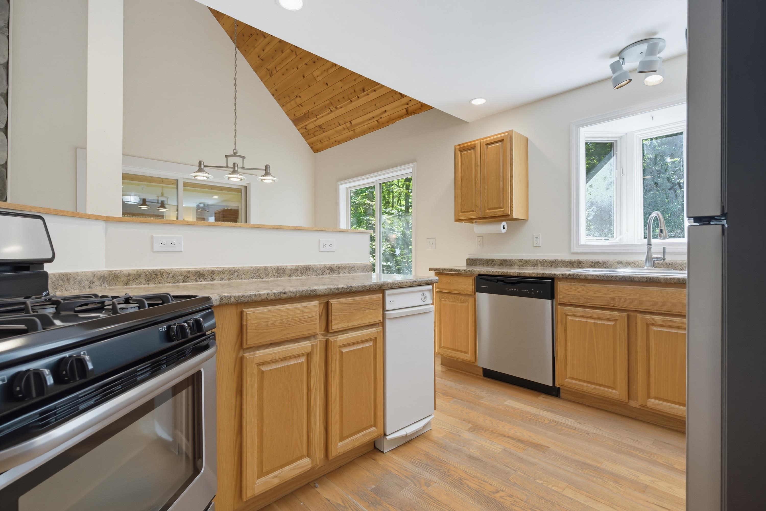 394 Faxon Hill Road Washington, NH 03280 - Photo 9 of 57 Gallery Image 9