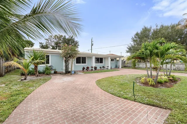 $2,500 | 112 Milton Street, Unit 114, Lantana, FL 33462