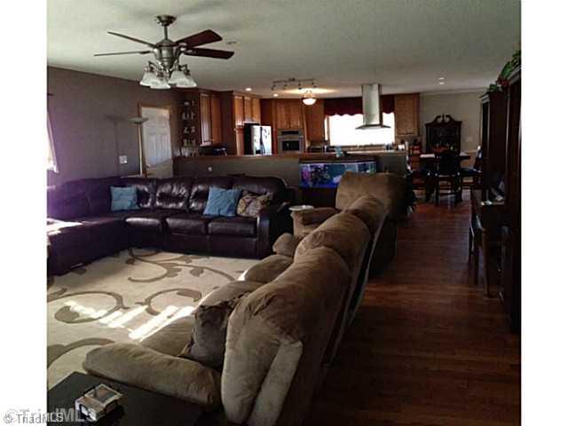 4634 Cornelius Road East Bend, NC 27018 - Photo 4 of 16 Living Room.