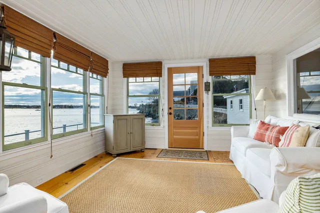 $2,600,000 | 72 Pepperrell Road, Kittery, ME 03905