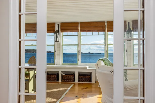 $2,600,000 | 72 Pepperrell Road, Kittery, ME 03905