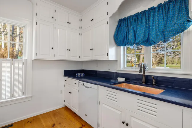 $2,600,000 | 72 Pepperrell Road, Kittery, ME 03905