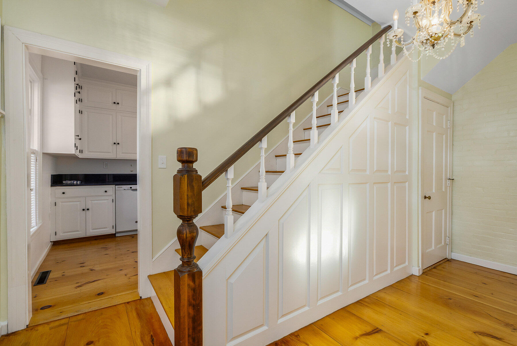 72 Pepperrell Road Kittery, ME 03905 - Photo 29 of 57 Front stairs