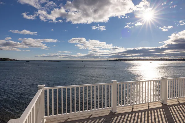 $2,600,000 | 72 Pepperrell Road, Kittery, ME 03905