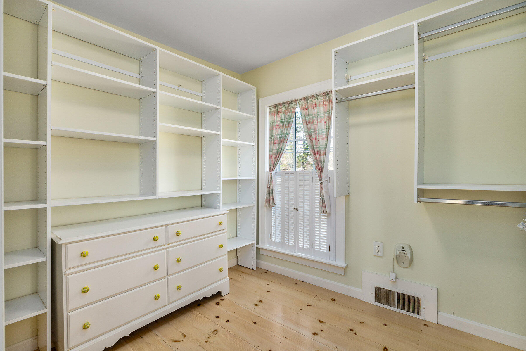 72 Pepperrell Road Kittery, ME 03905 - Photo 41 of 57 Primary bedroom walk in closet