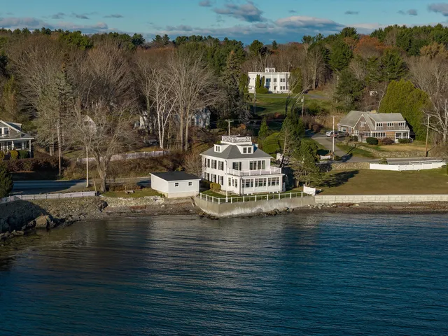 $2,600,000 | 72 Pepperrell Road, Kittery, ME 03905