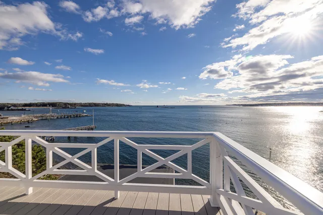 $2,600,000 | 72 Pepperrell Road, Kittery, ME 03905