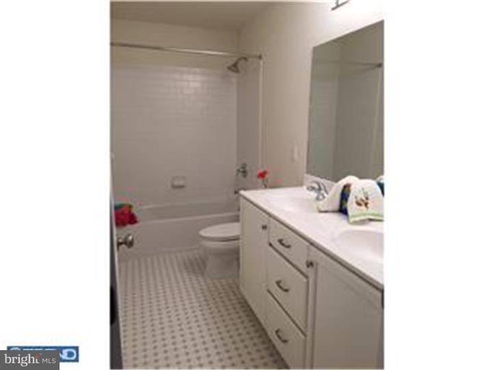 100 Hillside Circle Radnor, PA 19085 - Photo 18 of 22