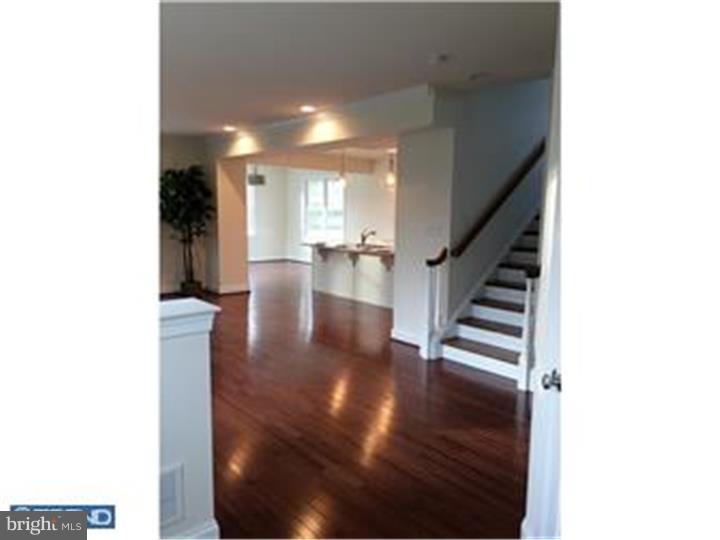 100 Hillside Circle Radnor, PA 19085 - Photo 3 of 22