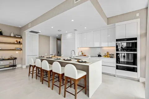 $2,895,000 | 220 Lake Shore Drive, Unit 2123, Lake Park, FL 33403