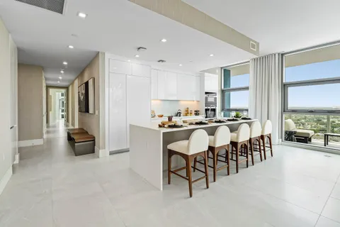 $2,895,000 | 220 Lake Shore Drive, Unit 2123, Lake Park, FL 33403