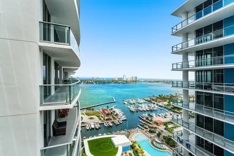 $2,895,000 | 220 Lake Shore Drive, Unit 2123, Lake Park, FL 33403