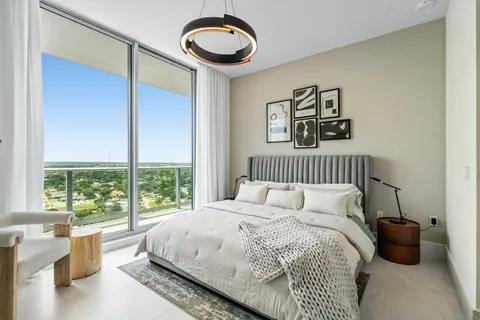 $2,895,000 | 220 Lake Shore Drive, Unit 2123, Lake Park, FL 33403
