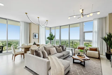 $2,895,000 | 220 Lake Shore Drive, Unit 2123, Lake Park, FL 33403