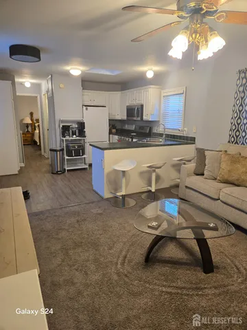 $130,000 | 7 Christina Drive, Avenel, NJ 07001