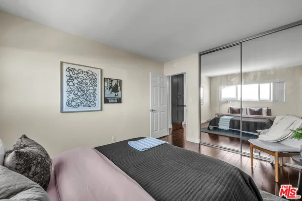 $1,285,000 | 1127 15th Street, Unit A, Santa Monica, CA 90403