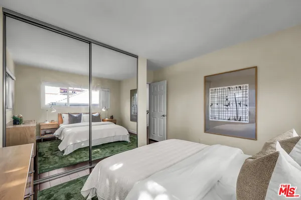 $1,285,000 | 1127 15th Street, Unit A, Santa Monica, CA 90403