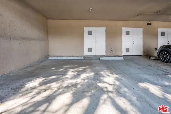 $1,285,000 | 1127 15th Street, Unit A, Santa Monica, CA 90403