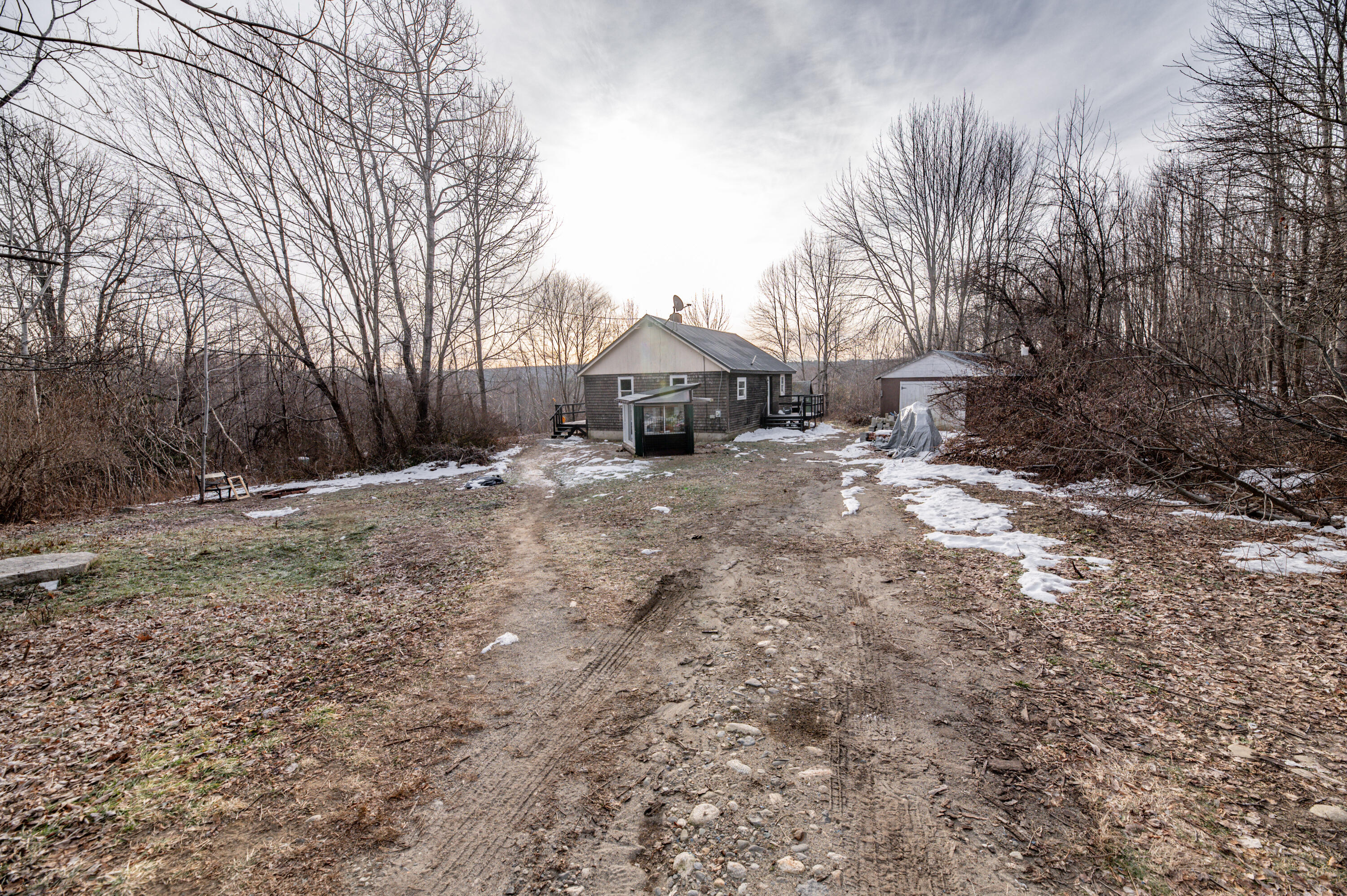 1070 Bean Road Mount Vernon, ME 04352 - Photo 4 of 28 Exterior6