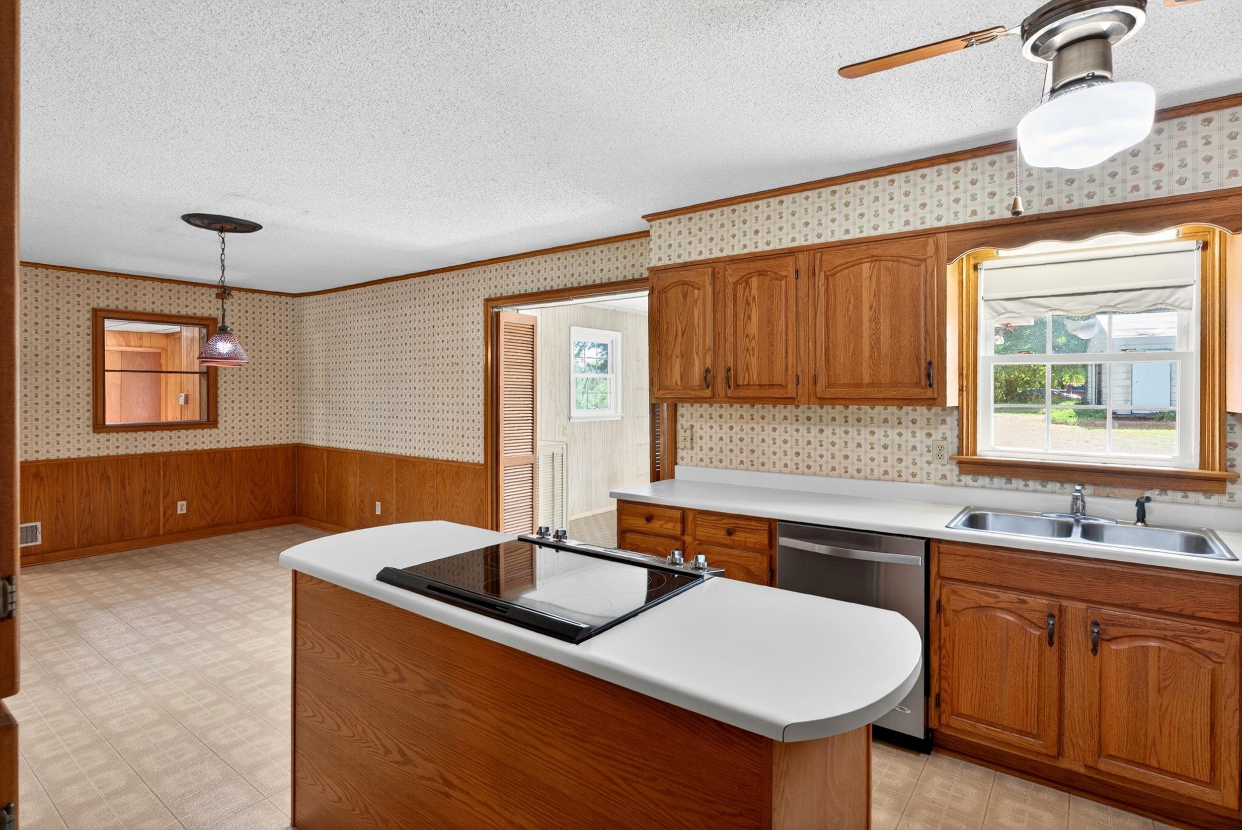 111 State Rd S-42-9220 Boiling Springs, SC 29316 - Photo 17 of 50 Gallery Image 17