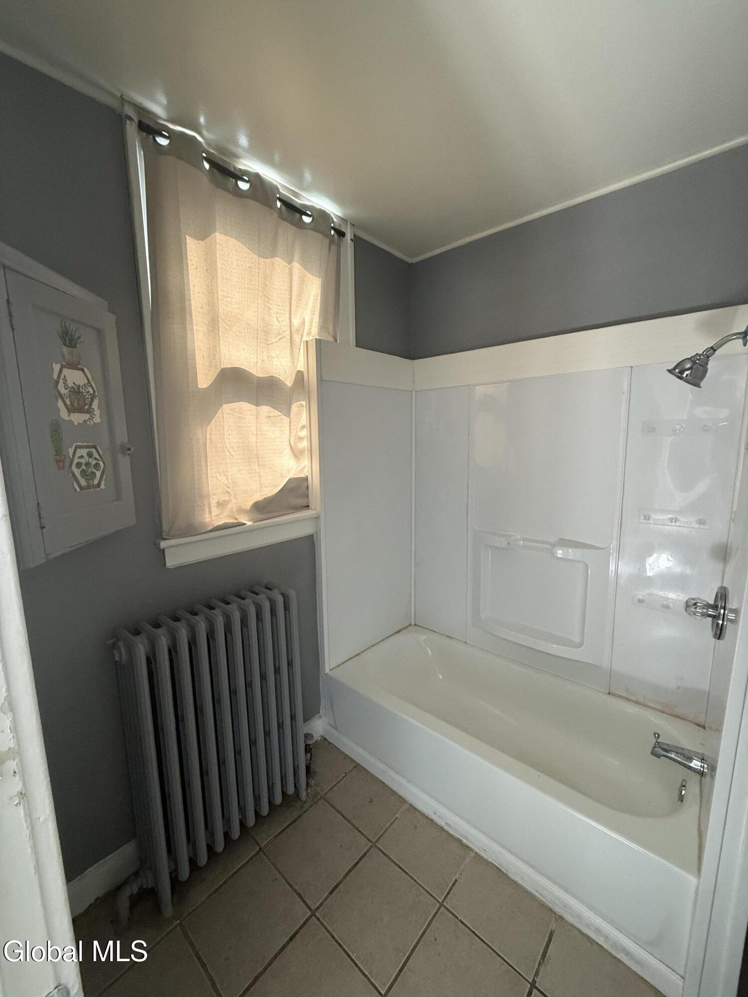 522 3rd Street, Unit 1 Albany, NY 12206 - Photo 6 of 22 IMG_9587