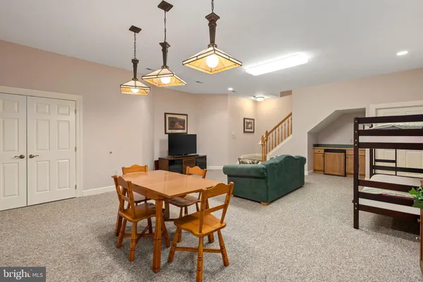 $2,250,000 | 11380-11350 White Oak Road, New Freedom, PA 17349