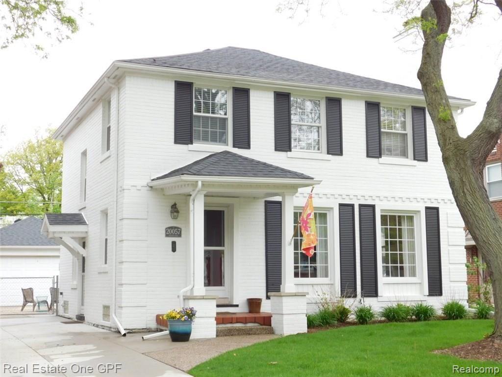 20057 Holiday Road Grosse Pointe, MI 48236 - Photo 32 of 32 33 DSCN1763.JPG