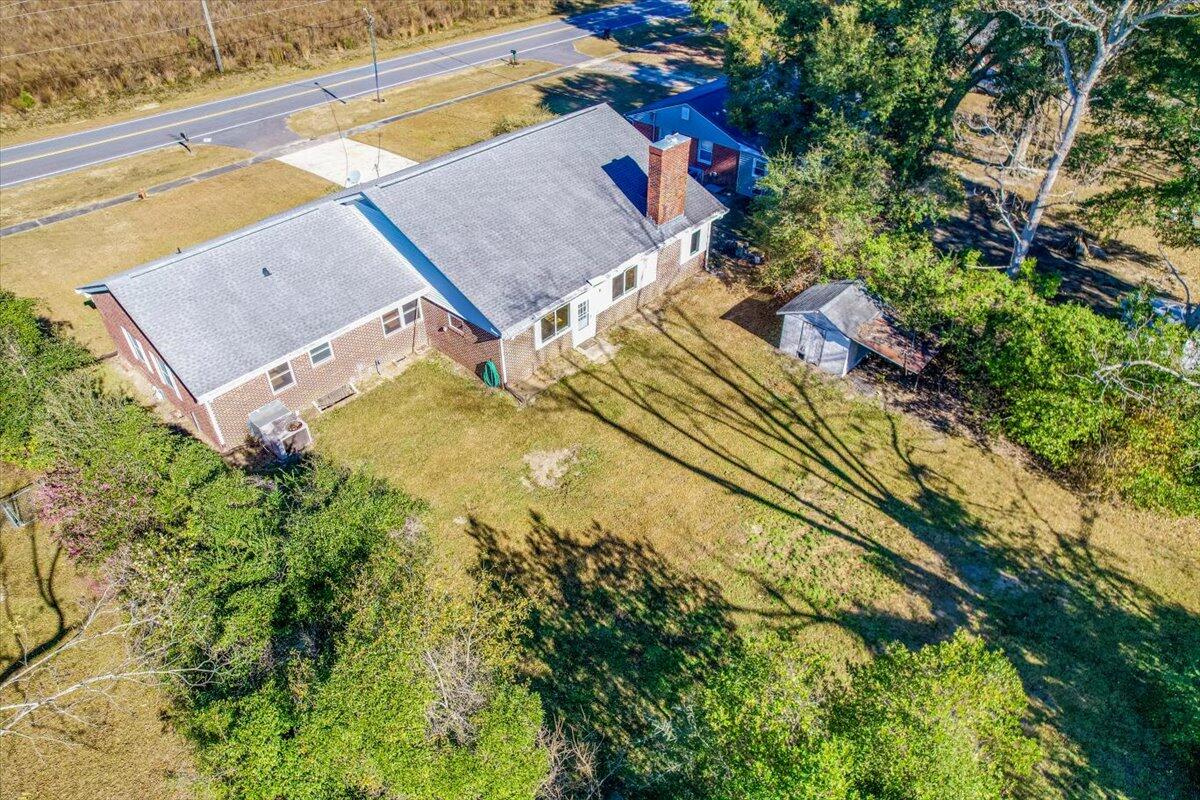 6100 Springfield Road Williston, SC 29853 - Photo 11 of 38