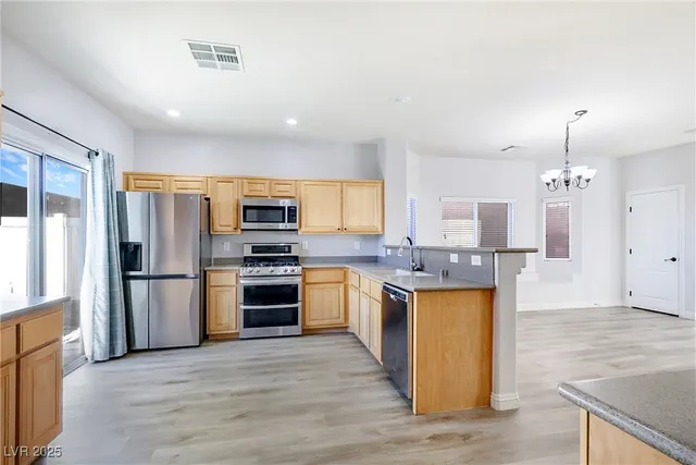 $495,000 | 8421 Winterchase Place, Las Vegas, NV 89143