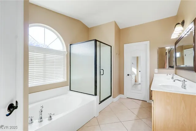 $495,000 | 8421 Winterchase Place, Las Vegas, NV 89143