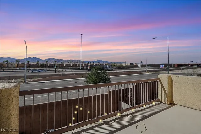 $495,000 | 8421 Winterchase Place, Las Vegas, NV 89143