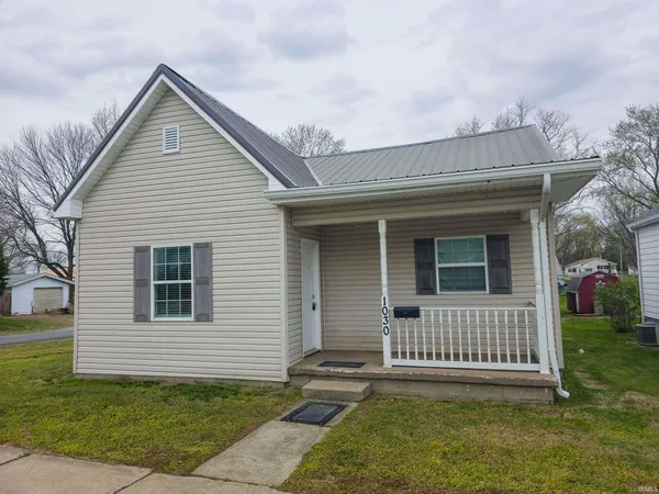 $97,500 | 1030 West 6th Street, Mount Carmel, IL 62863