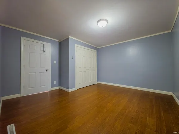 $97,500 | 1030 West 6th Street, Mount Carmel, IL 62863