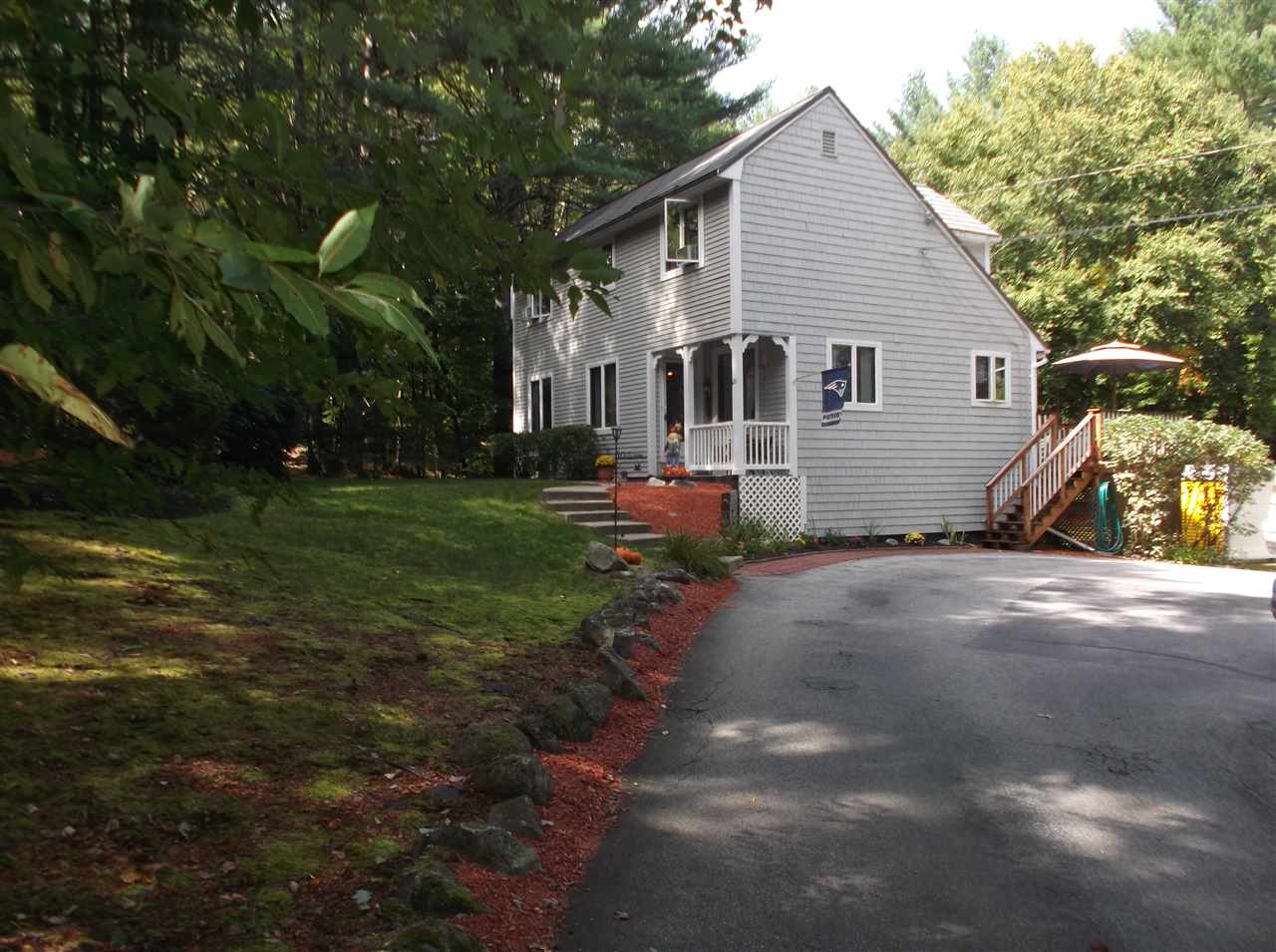120 Baboosic Lake Road Amherst, NH 03031 - Photo 4 of 36