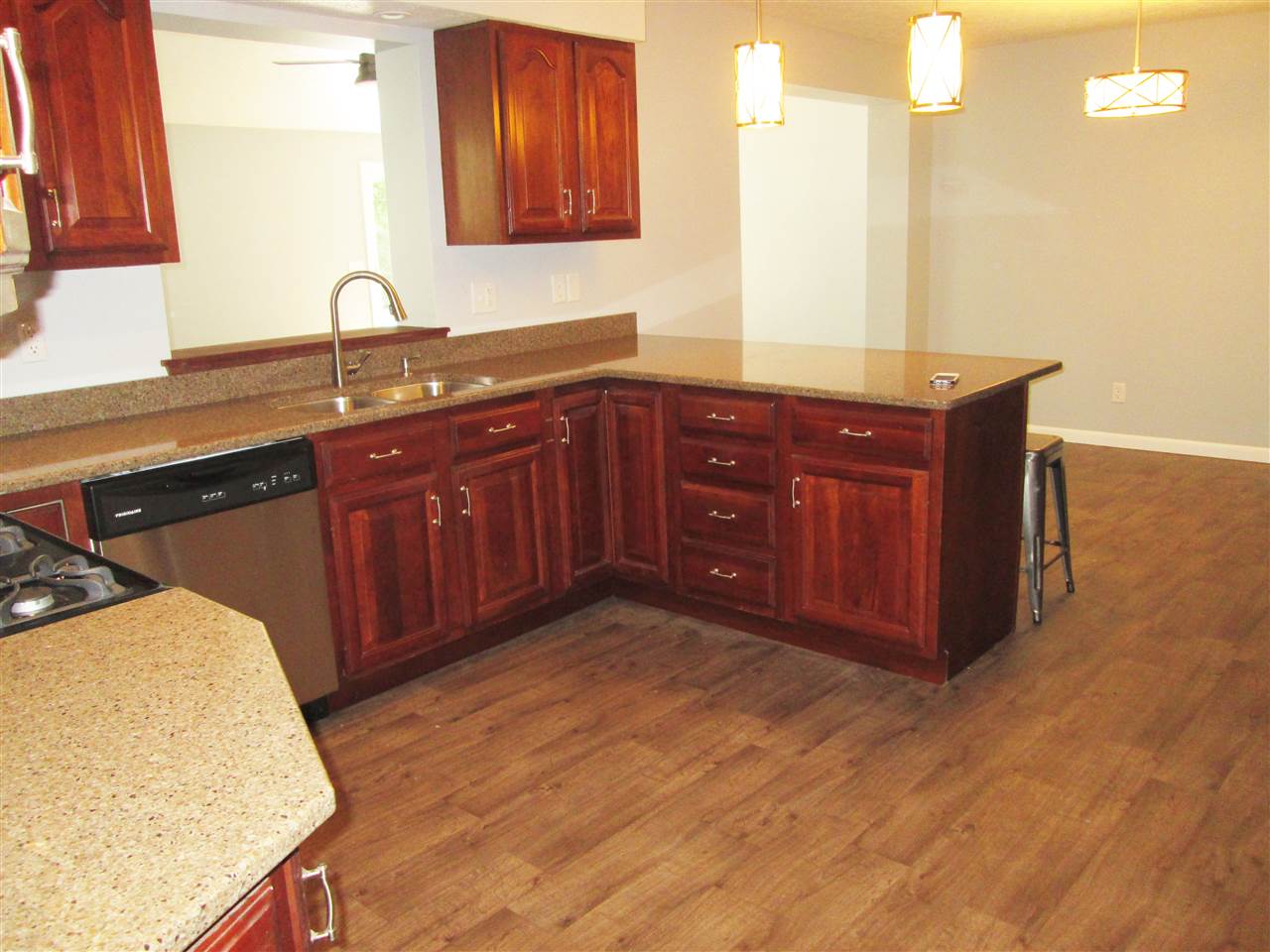 52114 Portage Road South Bend, IN 46628 - Photo 11 of 30 Gallery Image 11