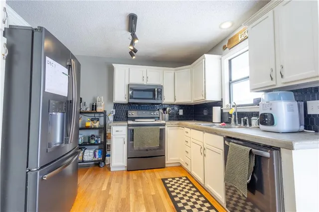 $240,000 | 6320 Pamela Drive, St. Joseph, MO 64504