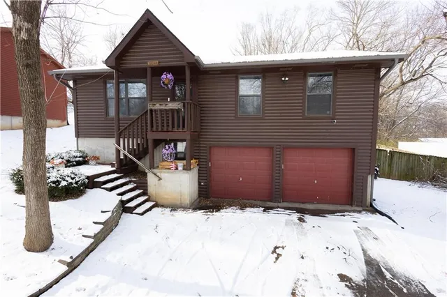 $240,000 | 6320 Pamela Drive, St. Joseph, MO 64504