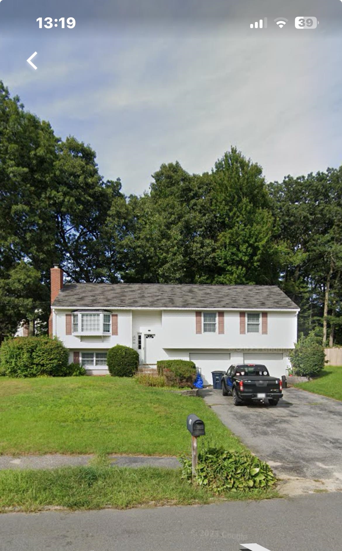 32 MacDonald Drive Nashua, NH 03062 - Photo 1 of 6