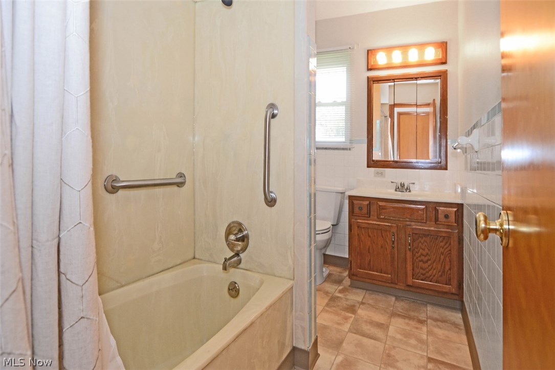 3401 West Pleasant Valley Road Parma, OH 44134 - Photo 21 of 35 Gallery Image 21